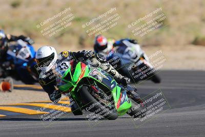 media/Oct-29-2022-CVMA (Sat) [[14c0aa3b66]]/Race 8 Supersport Middleweight/Folder 2/